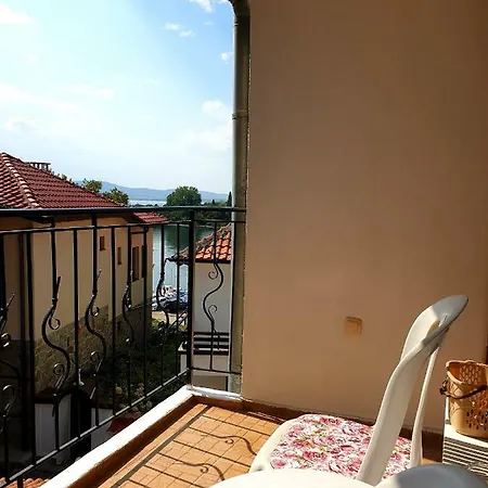 Къща За Гости Михови Guest house Sozopol